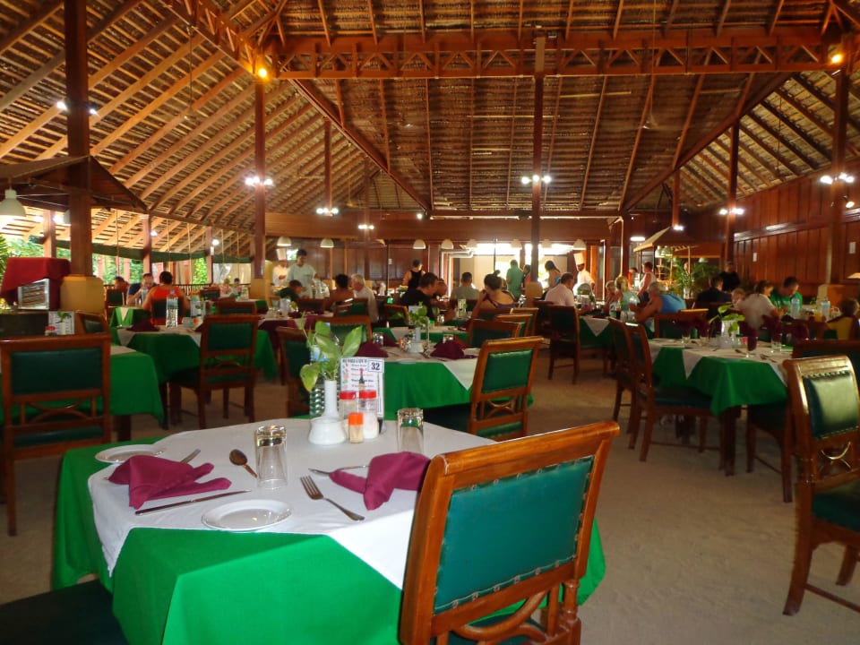 Der Speisesaal Summer Island Maldives