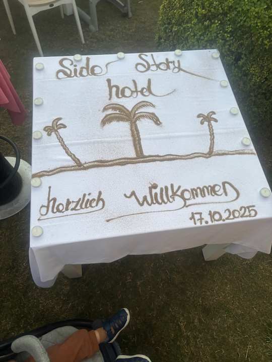 Strand Side Story Resort & Spa