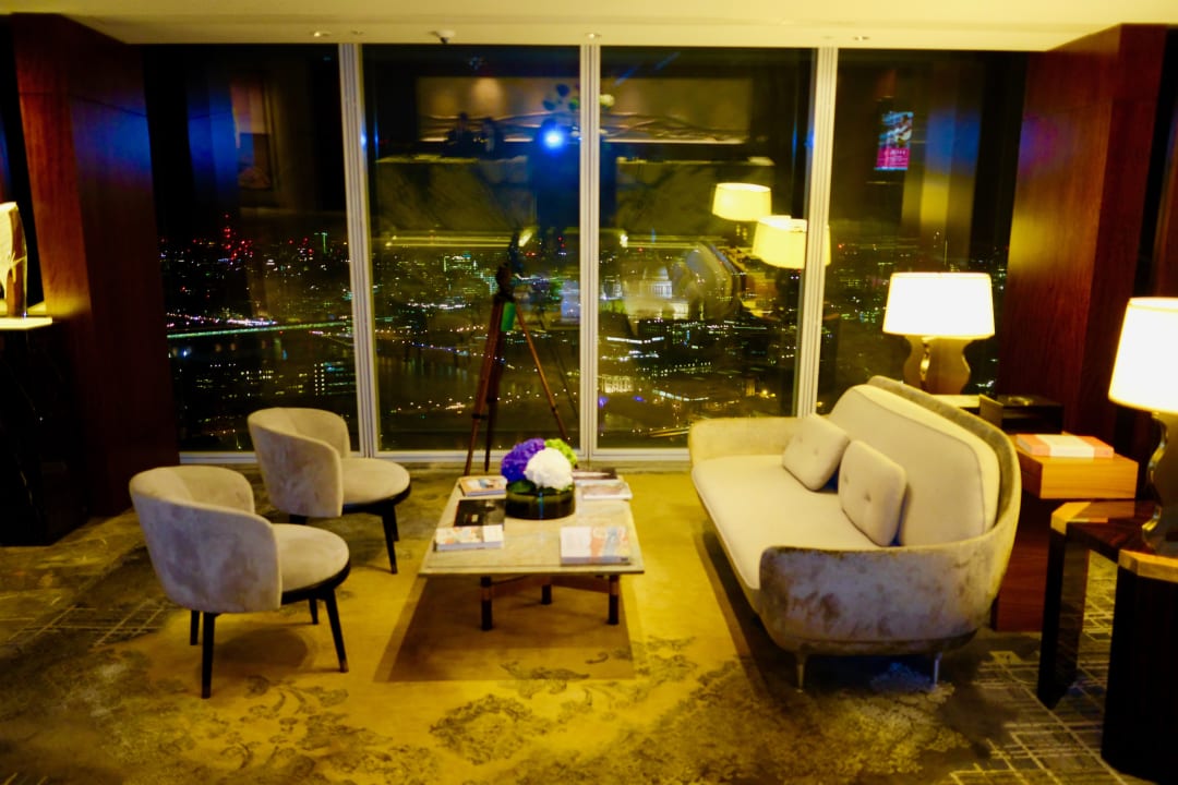 Sonstiges Shangri-La Hotel, At The Shard, London