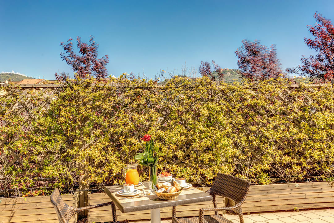 Gastro Hotel Tuscany Inn