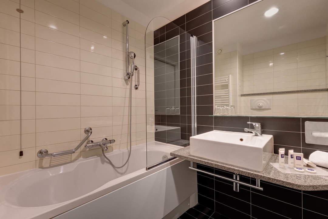 Zimmer iH Hotels Roma Z3