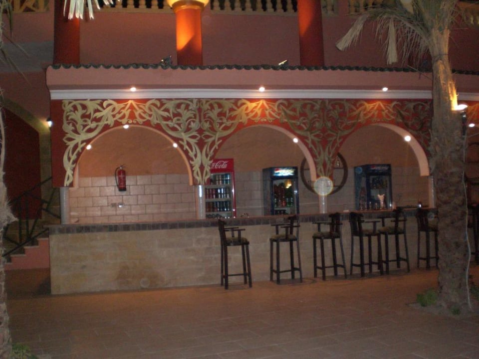 Bar bei der Arena Pickalbatros Alf Leila Wa Leila Resort - Neverland Hurghada