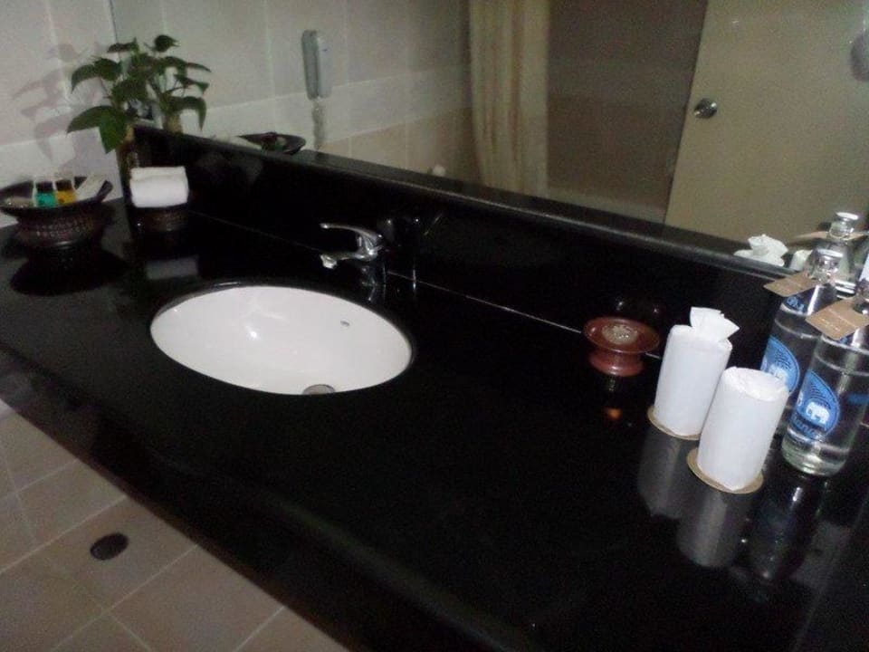 Bad Hotel The Imperial Mae Ping