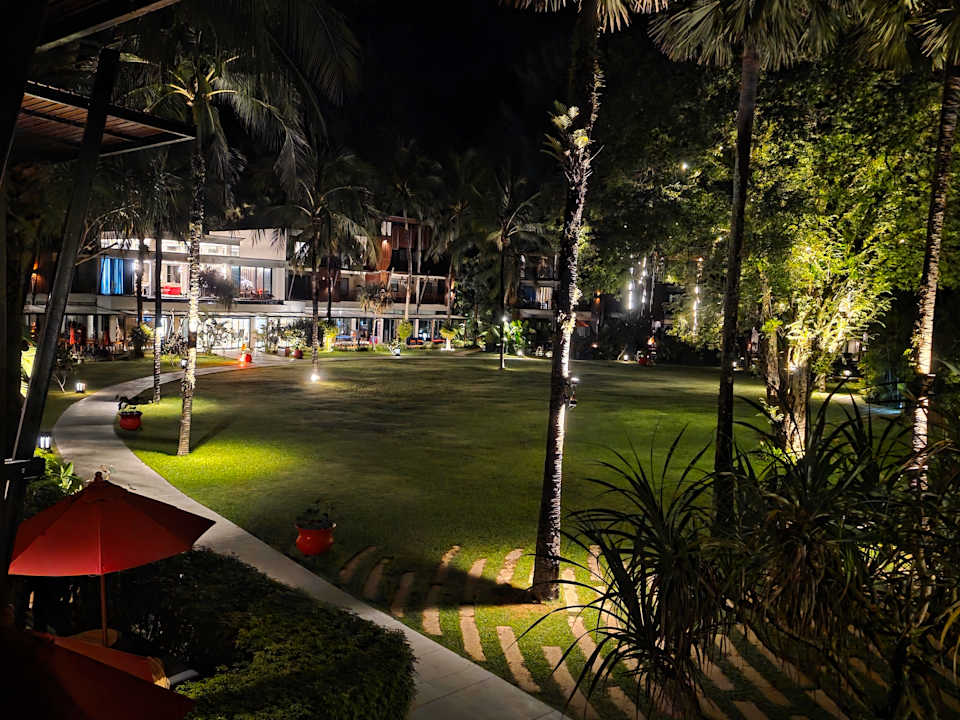 Gartenanlage Ramada Khao Lak Resort