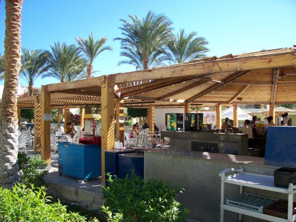 Poolbar von der Seite Palm Beach Resort