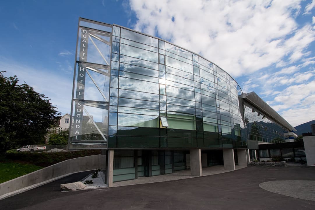 Facade  Hotel Quality Sogndal