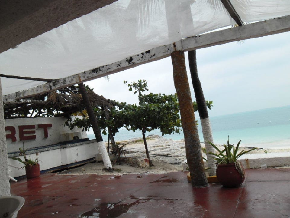 Bereich von der Bar...Dreck Maya Caribe Beach House by Faranda Hotels