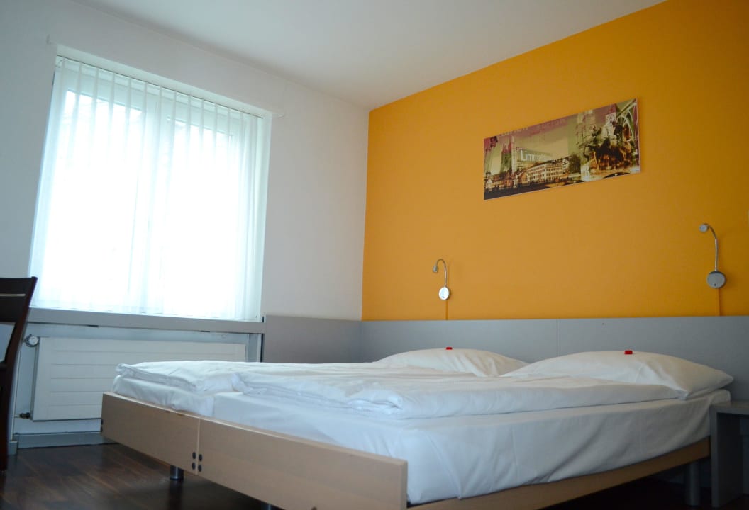 Doppelzimmer Alexander Guesthouse