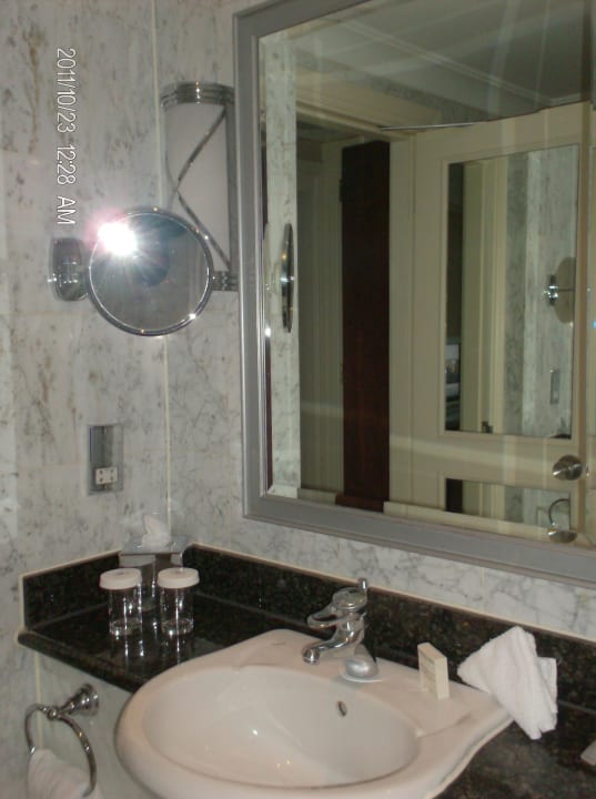 1. Zimmer - Bad London Hilton on Park Lane