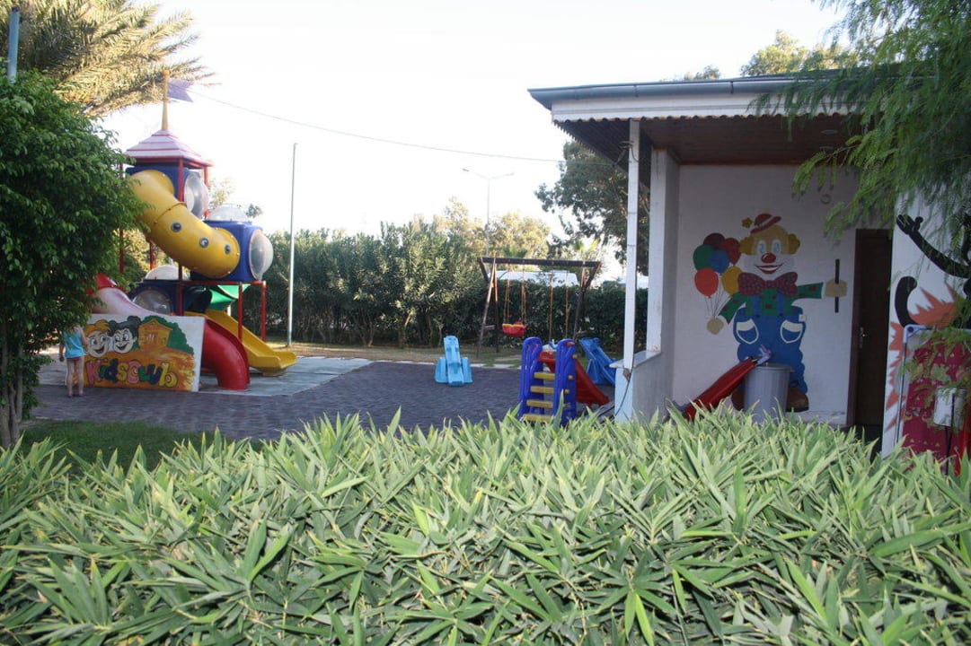 Spielplatz am Kids Club Asteria Collection Side