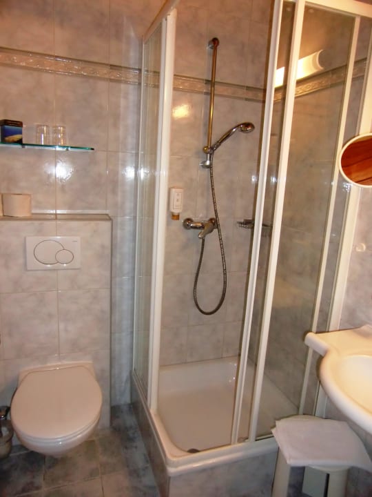 Badezimmer Hotel Post am See