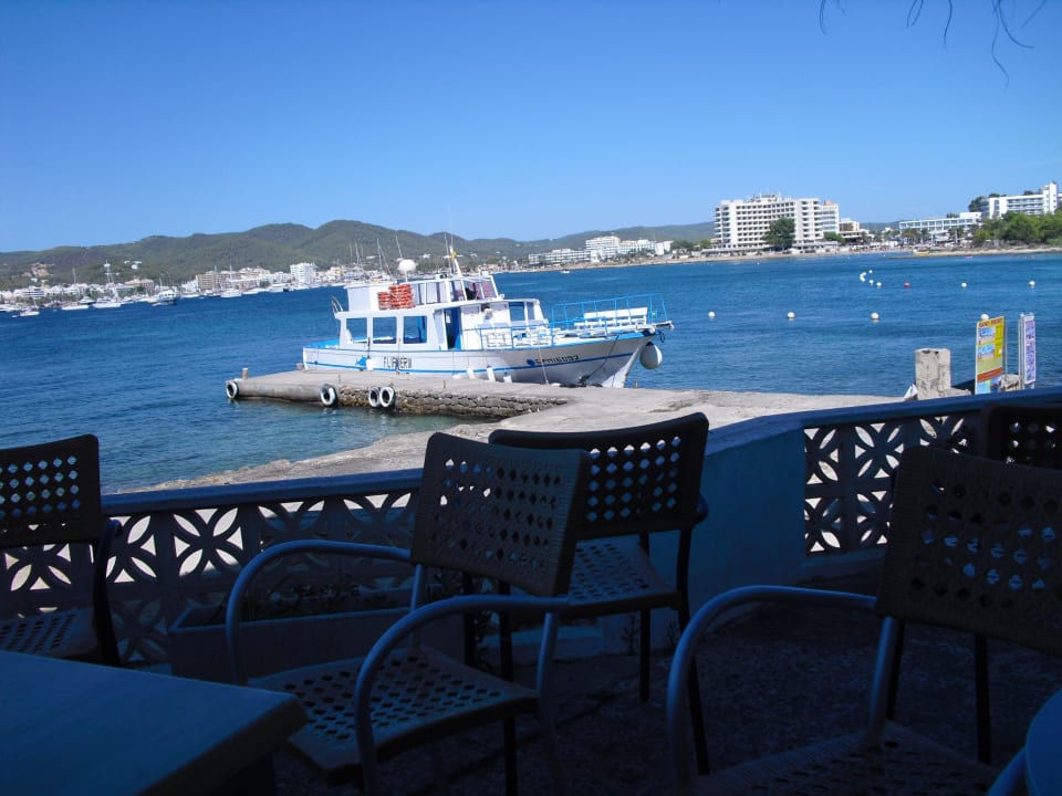 Bootssteg nach San Antonio azuLine Hoteles Mar Amantis & II