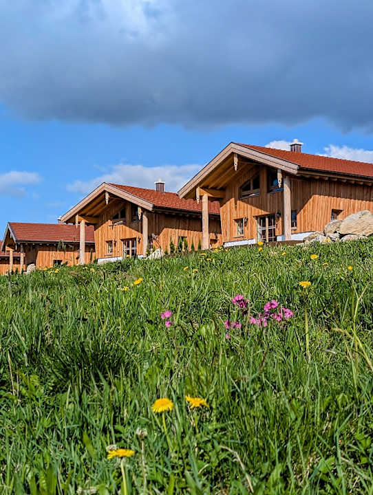 Außenansicht Inser Hof - Hüttenleben Bayern