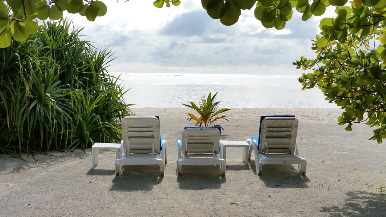 Strand Meeru Maldives Resort Island