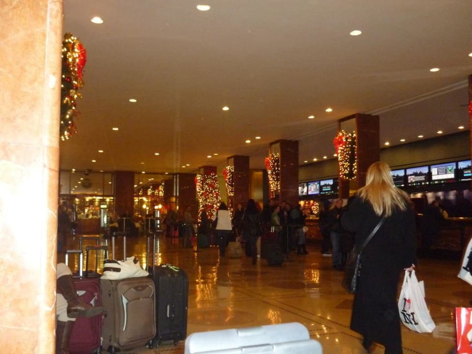 Lobby New York's Hotel Pennsylvania