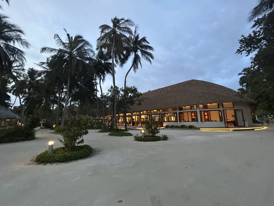 Gastro Meeru Maldives Resort Island