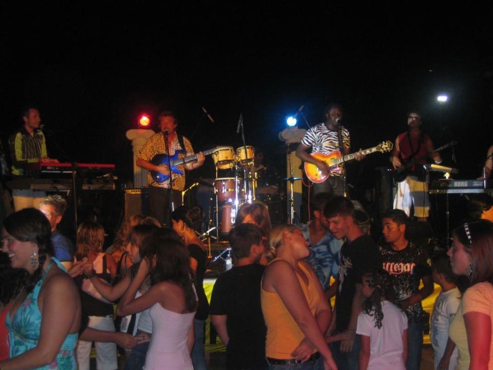 Soirée Reggay Night Green Max Hotel