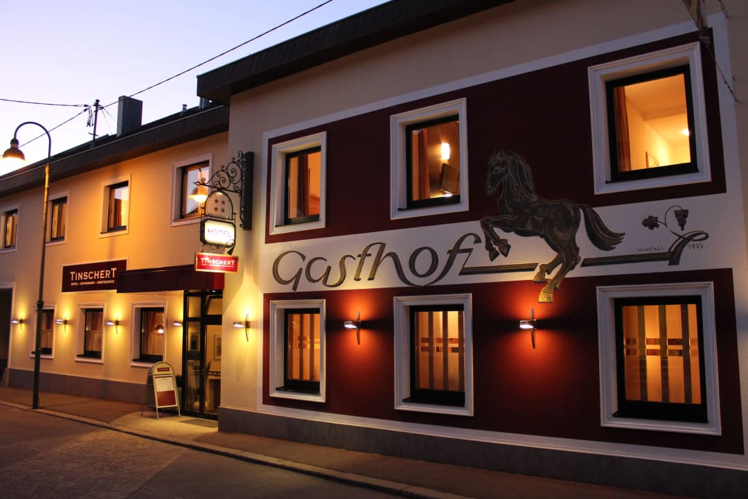 Haupthaus Hotel Tinschert