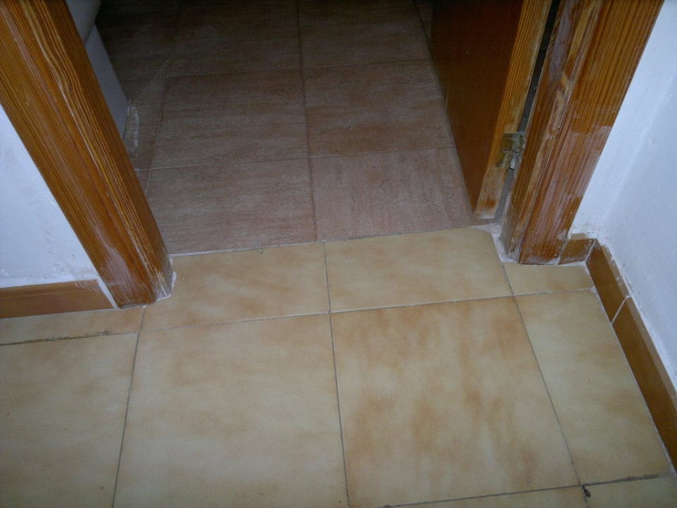 Tür FLOR los Almendros Apartamentos