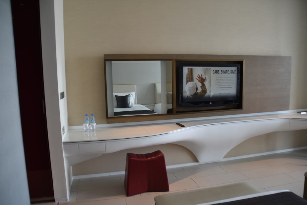 Zimmer W Abu Dhabi - Yas Island