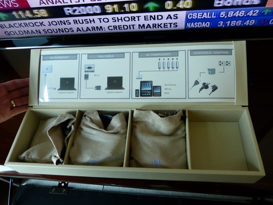 Equipment Oriental Residence Bangkok