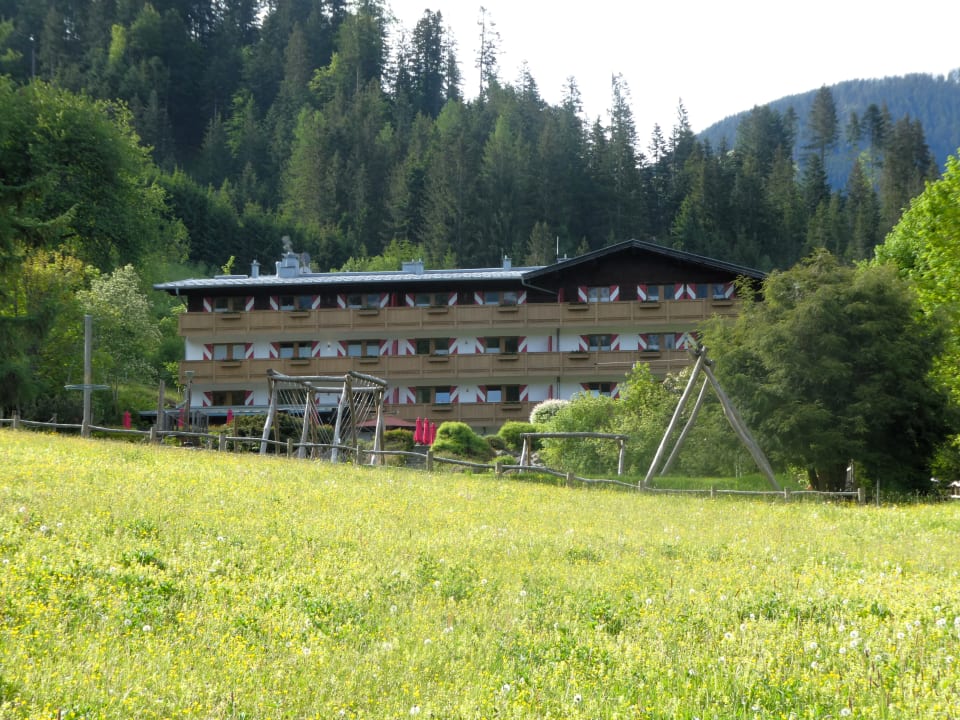 Außenansicht Landhof Ellmau