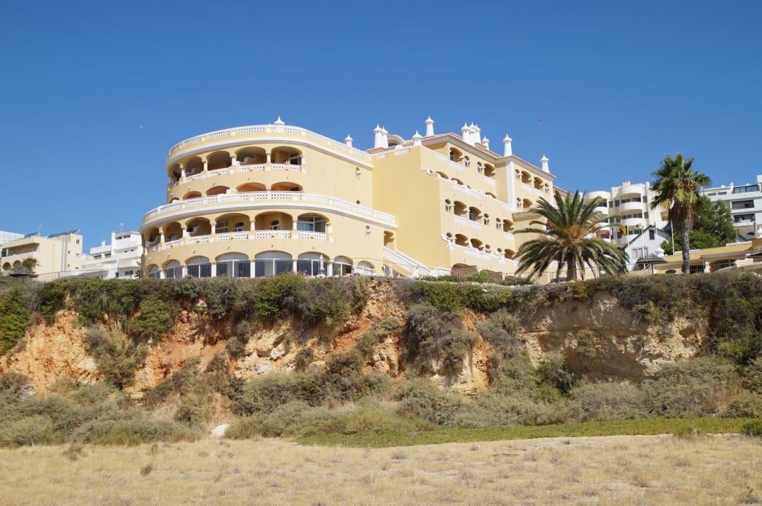 Blick vom Strand aufs Hotel AP Oriental Beach - Adults Friendly