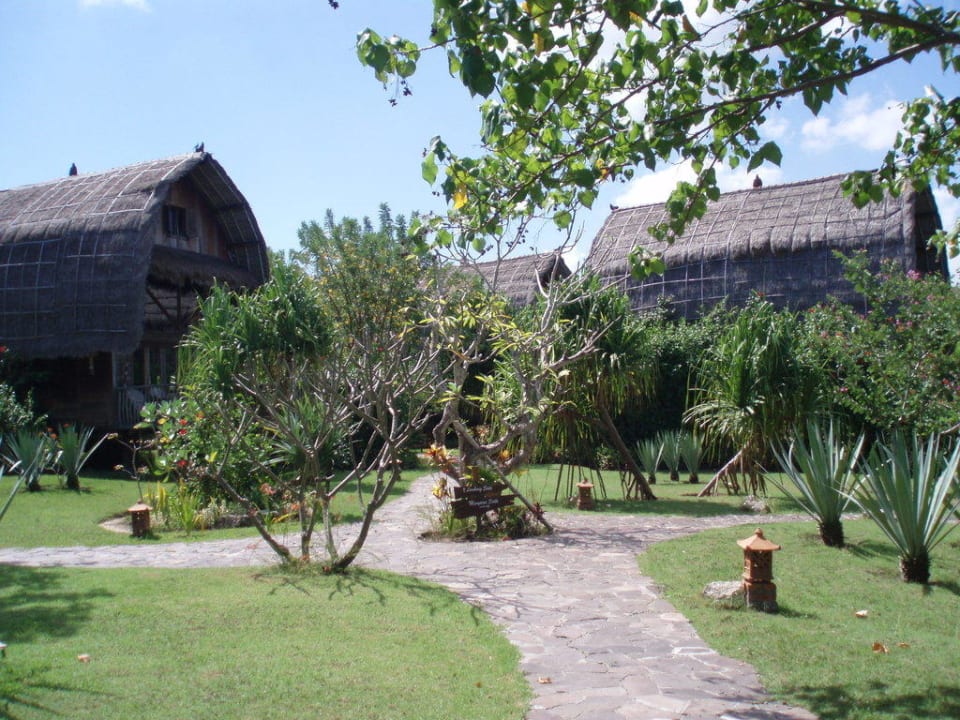 Garten Hotel Naya Gawana Resort & Spa
