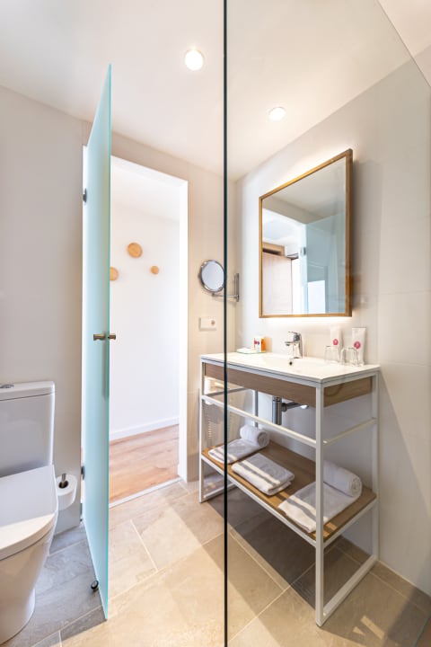 Zimmer JS Portocolom Suites