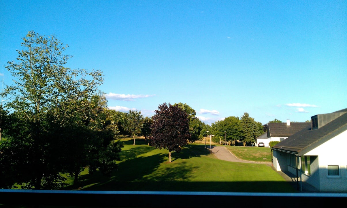 Blick vom Balkon auf´s Fairway Der Öschberghof