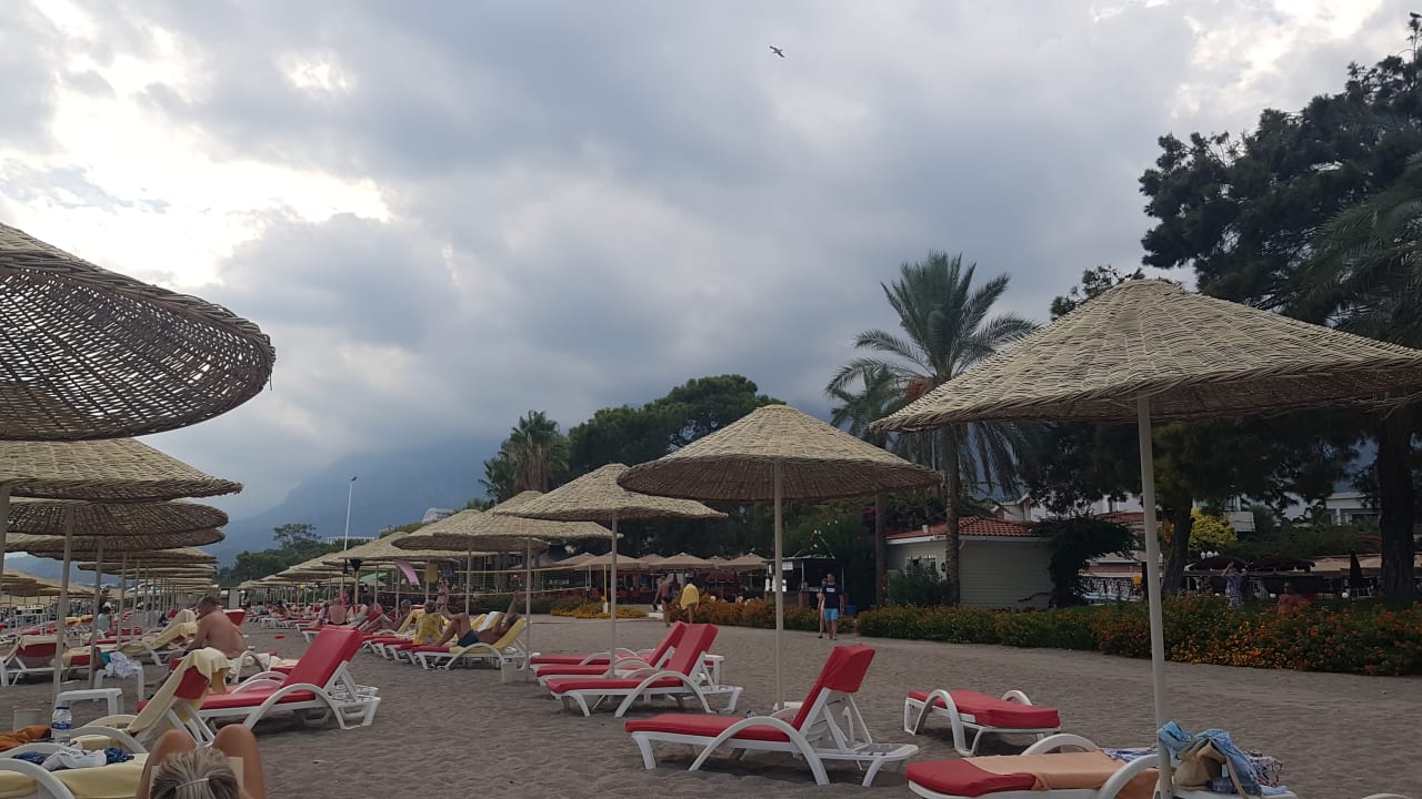Strand Club Boran Mare Beach