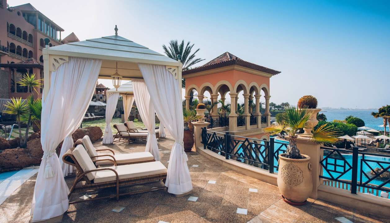 Pool JOIA El Mirador by Iberostar