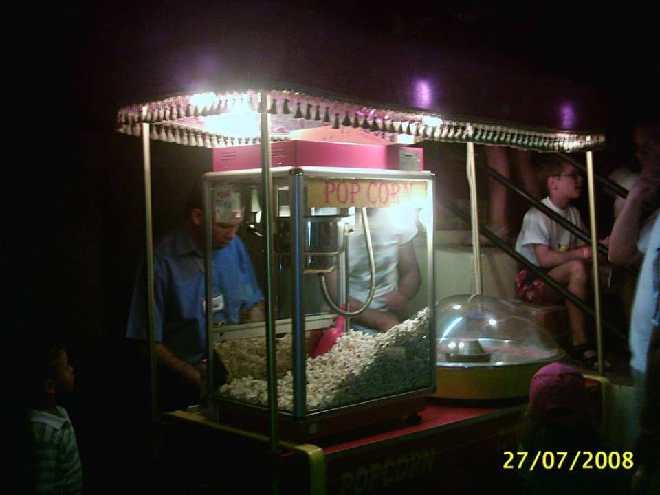 Popcorn für die Show Hotel Orfeus Park