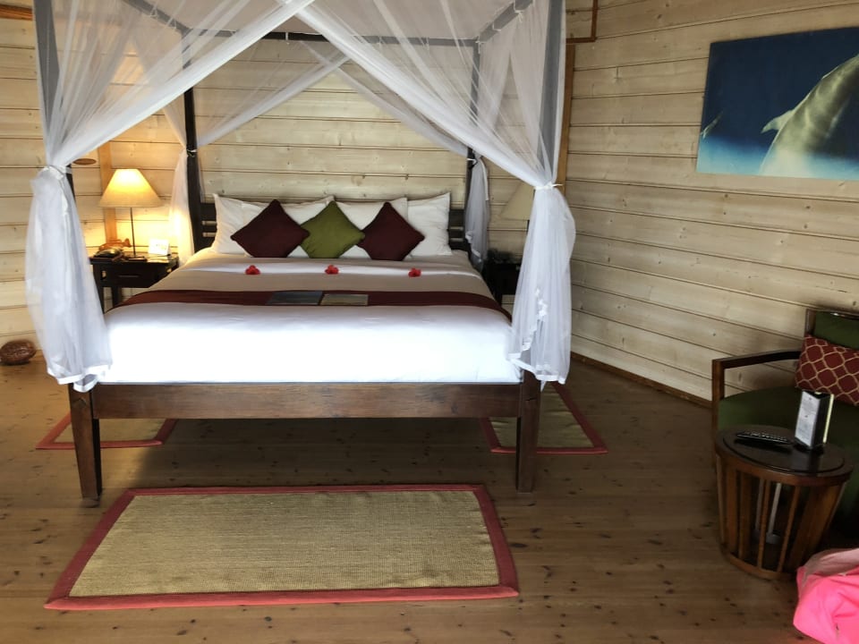 Zimmer Kuredu Island Resort & Spa