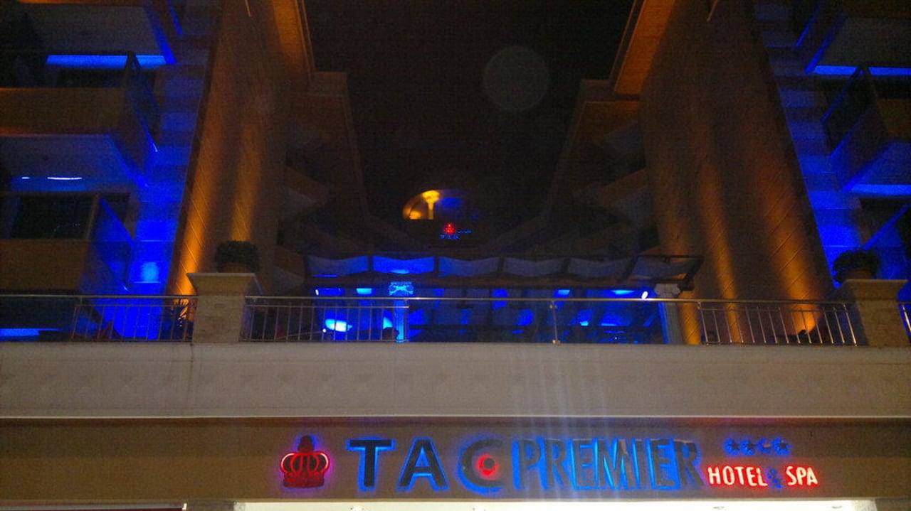 Bei Nacht Tac Premier Hotel & Spa