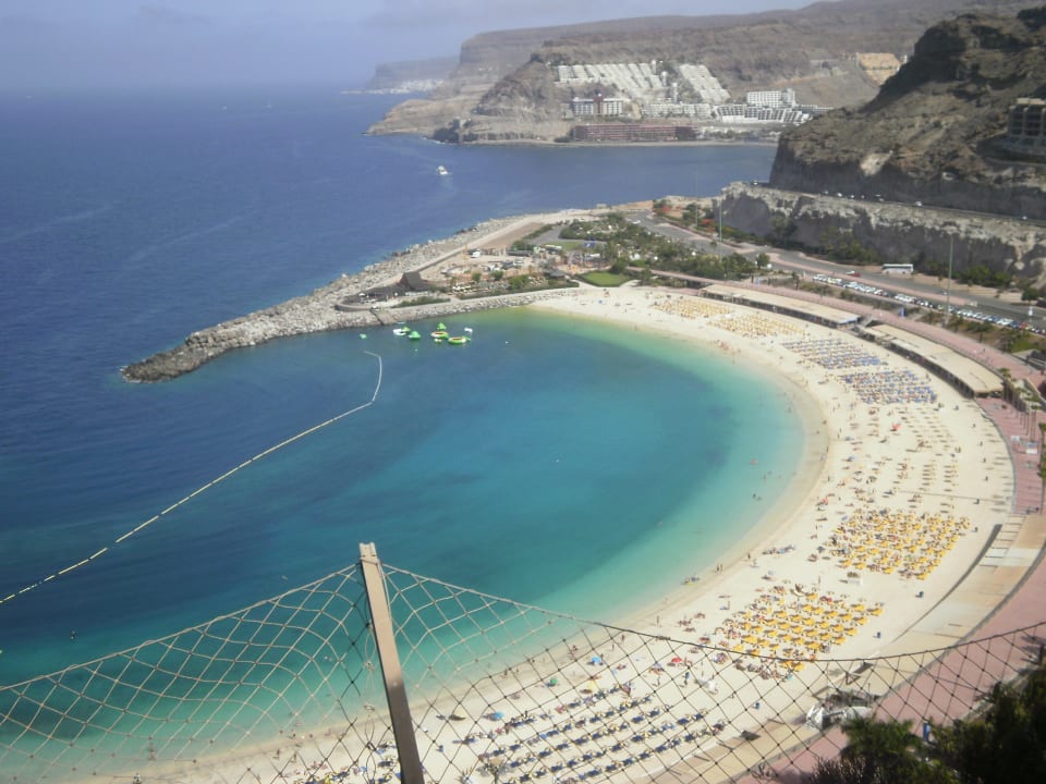 Aussicht auf den sehr schönen Strand Hotel Riu Vistamar