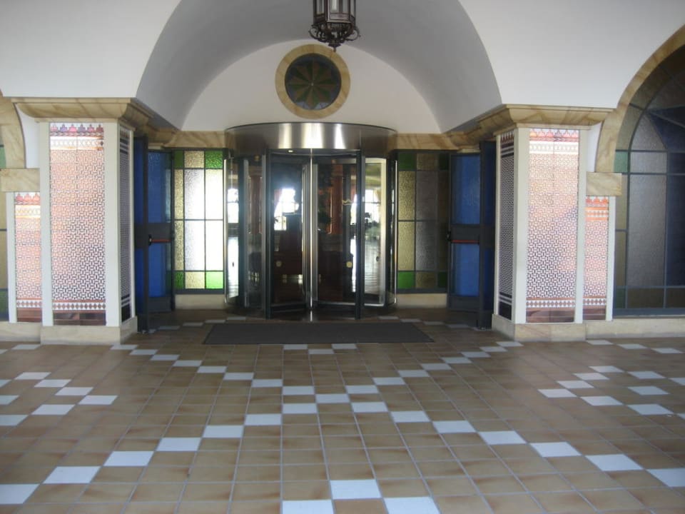 Eingang Hotel Riu Chiclana