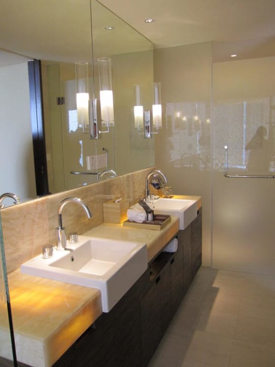 Bad Sheraton Nha Trang Hotel & Spa