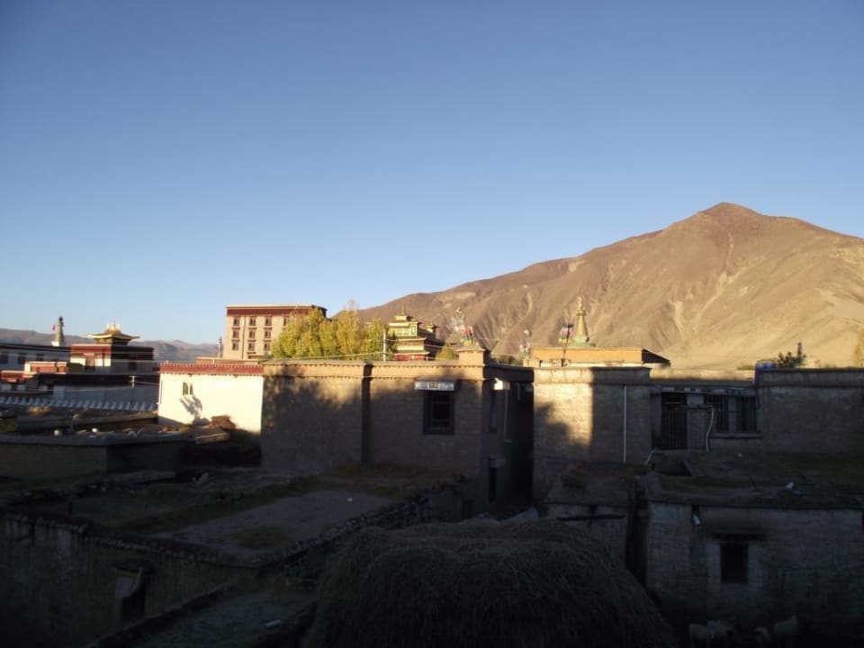 Ausblick liefert am frühen Morgen Idylle Samye Monastery Guesthouse