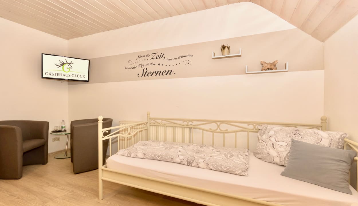 Zimmer Gästehaus Glück