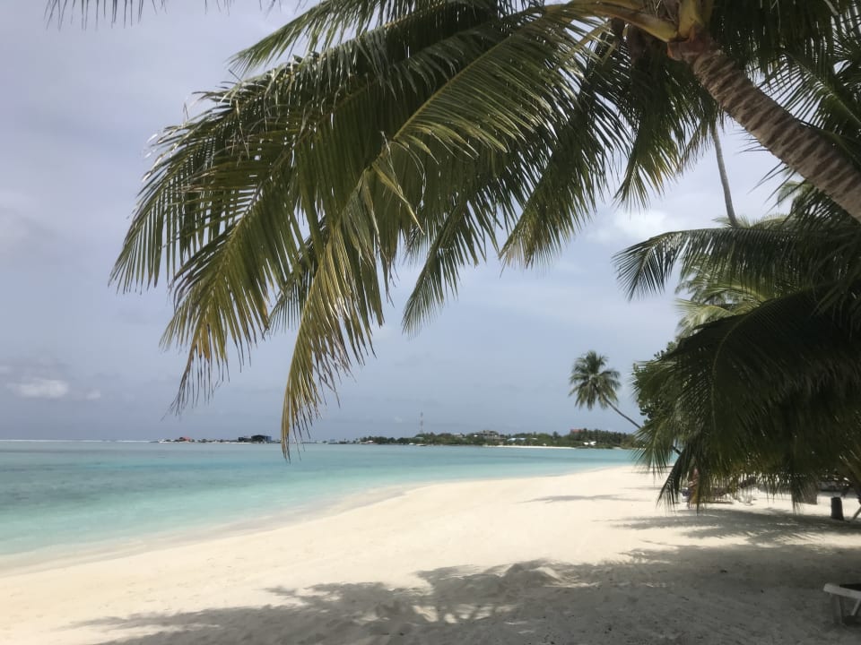 Strand Meeru Maldives Resort Island