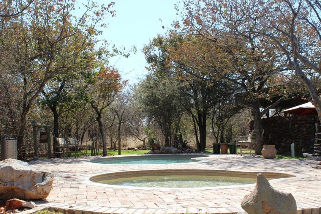 Pool Etosha Village