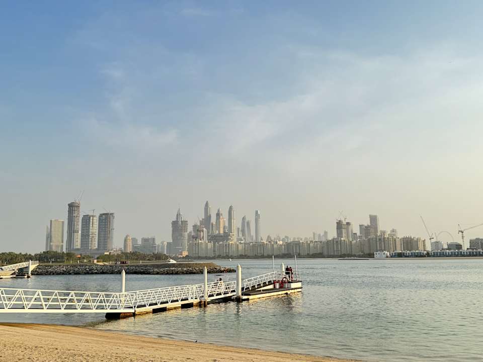 Strand Rixos The Palm Hotel & Suites