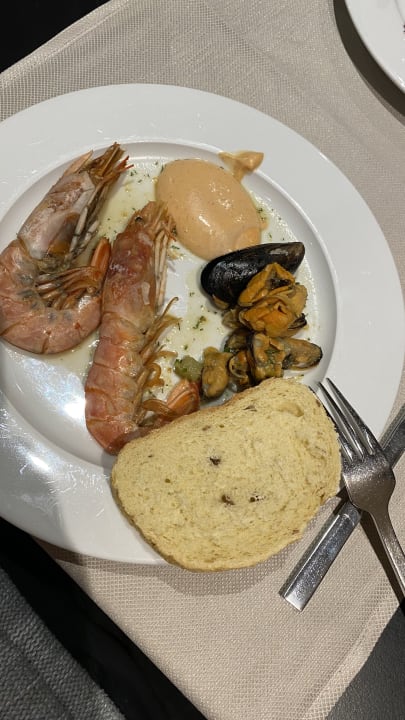 Gastro Kakkos Beach Hotel