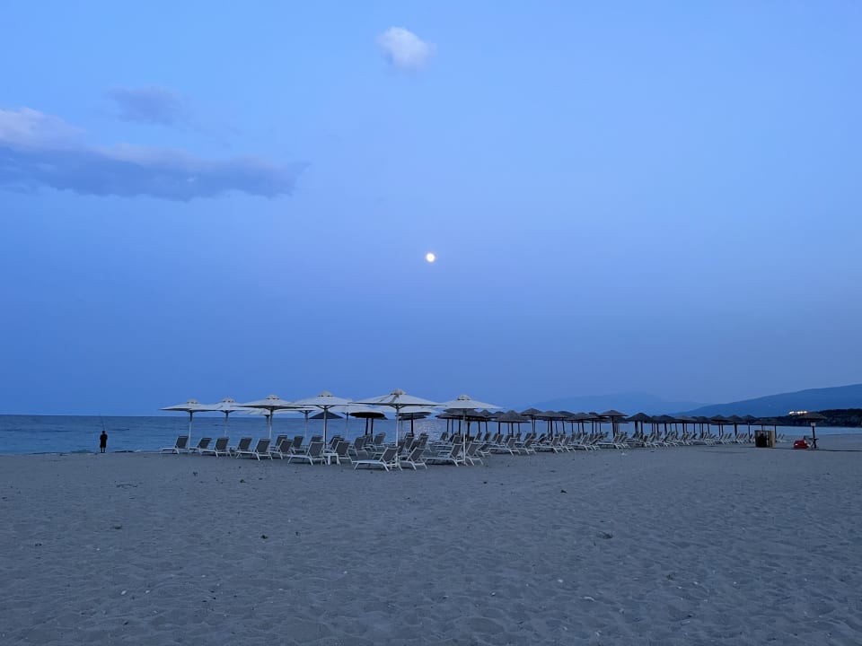 Strand Hotel Dion Palace Resort and Spa