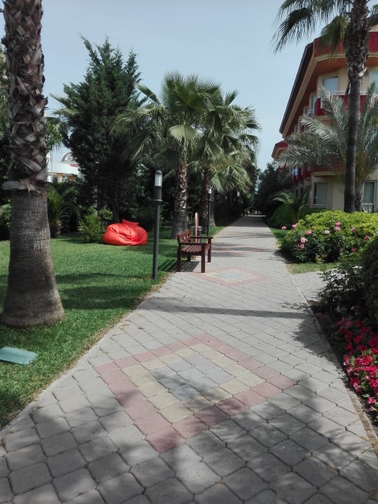 Gartenanlage Hotel Orfeus Park