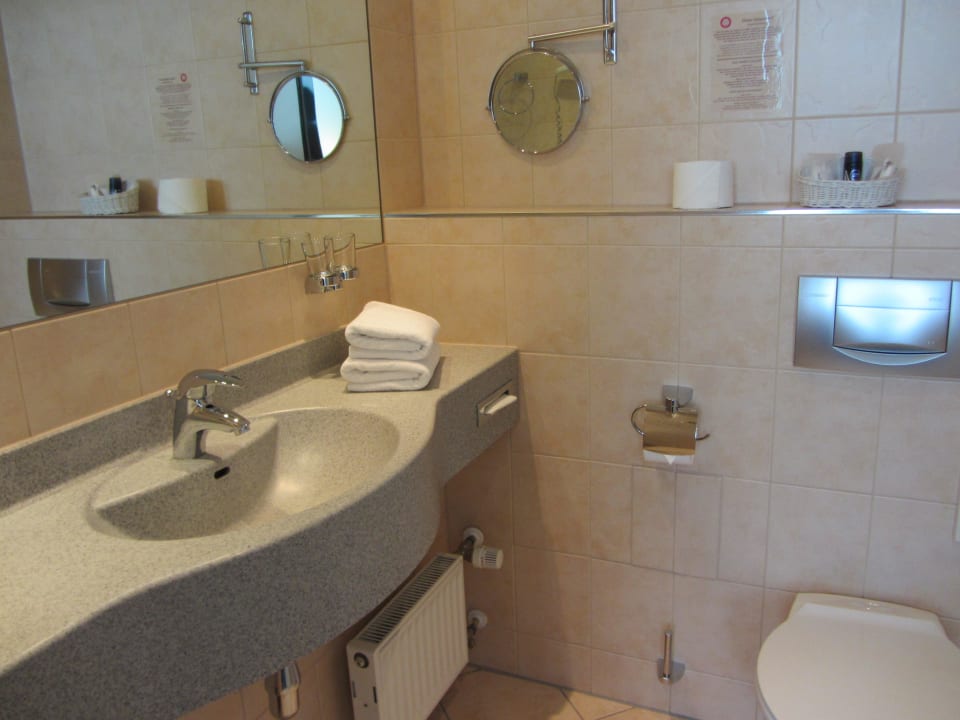 Bad Suite 502 Hollywood Media Hotel