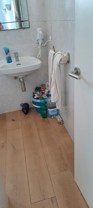 Zimmer Hostel Alcina