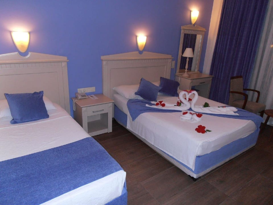 Schöne Zimmer Club Turtas Beach Hotel