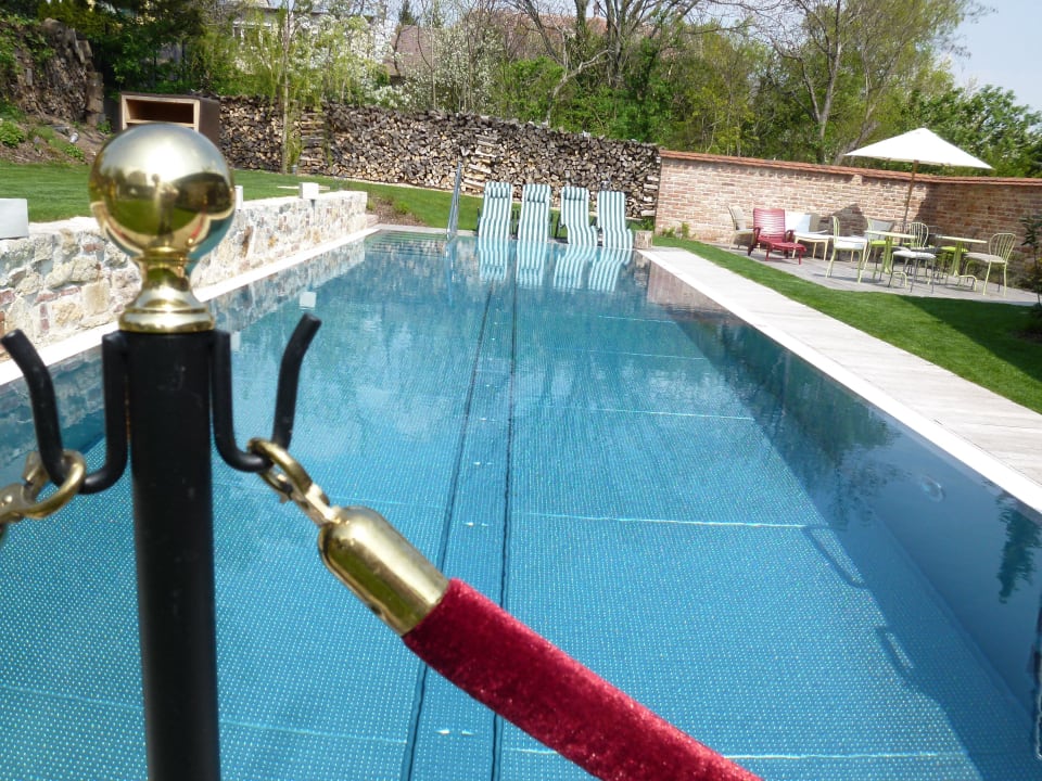 NIRO-Außenpool Hotel Landhaus Moserhof